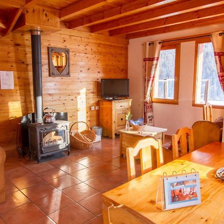 Chalet Le Mélézin hameau des Chazals Nevache Hautes Alpes Exterior foto