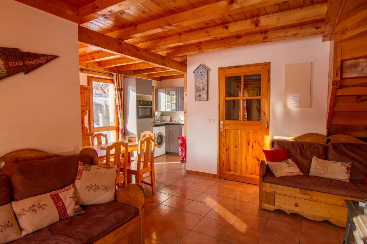Chalet Le Mélézin hameau des Chazals Nevache Hautes Alpes Exterior foto